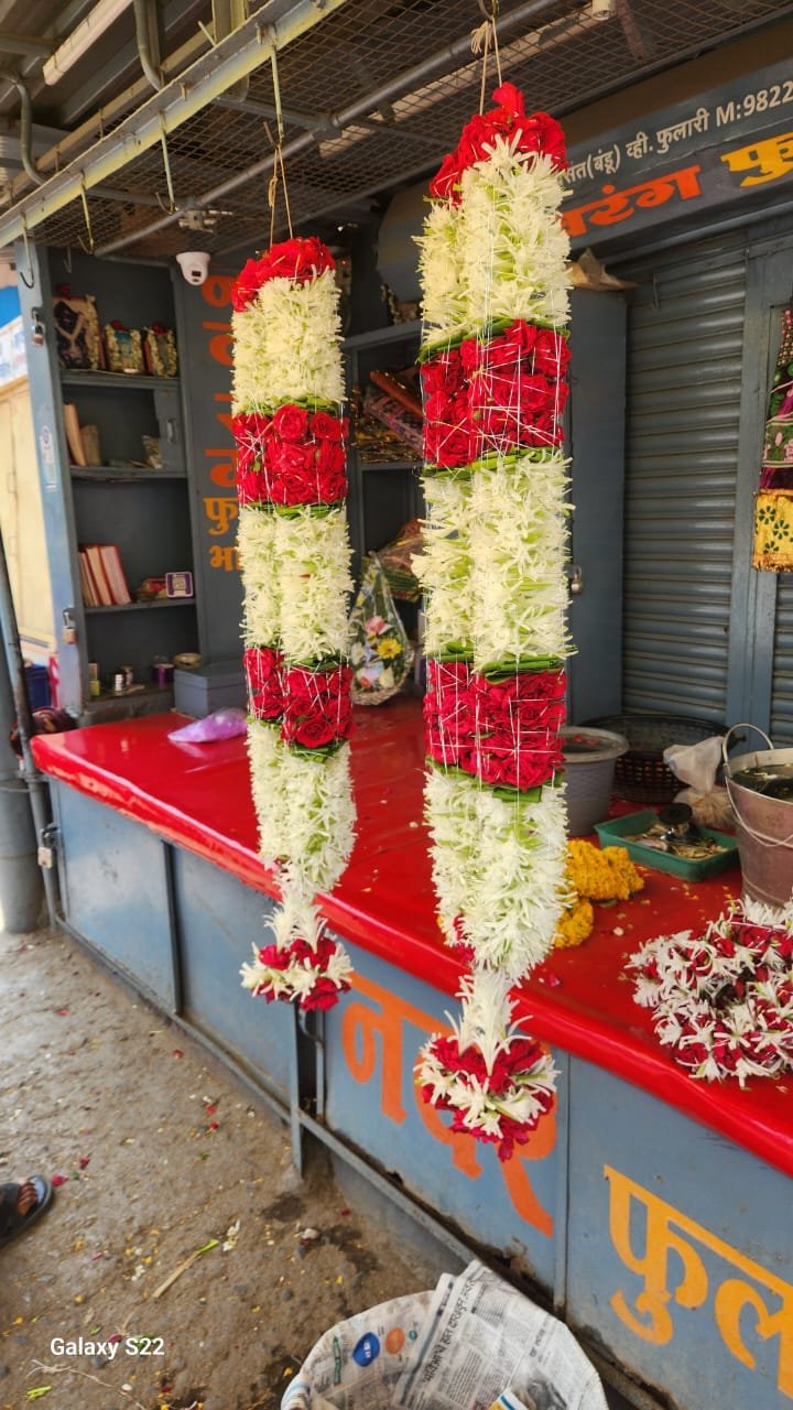 Navrang Phool Bhandar